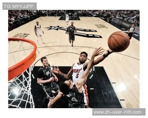 火箭队与热火队激战正酣谁能在这场对决中笑到最后